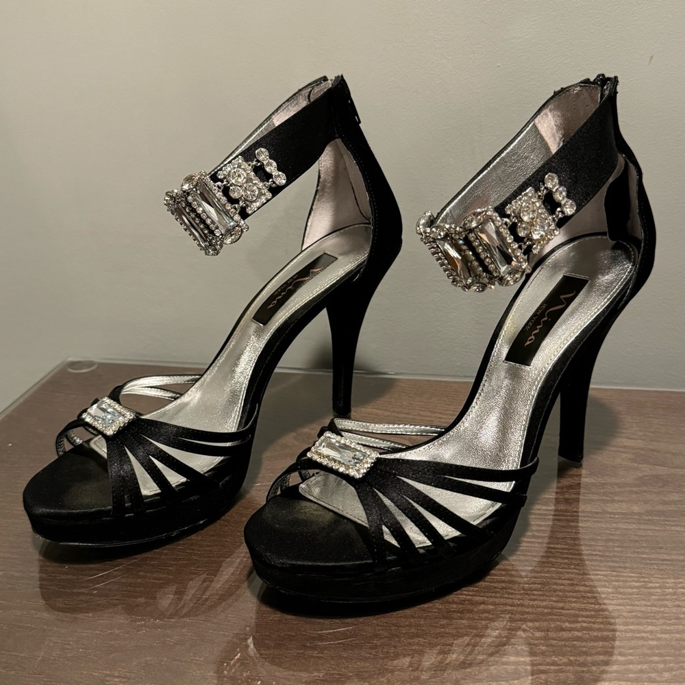 Nina Garima Rhinestone Black Platform Heels Sandals Formal Dressy Shoes!